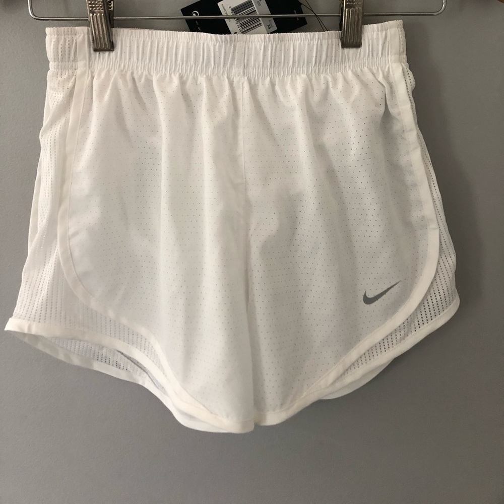 Nike Tempo Short
